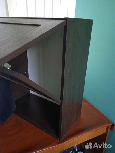 Кухонный навесной шкаф бу