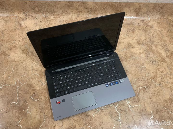 Большой Шустрый Ноутбук 4 ядра,8GB RAM,SSD 240GB