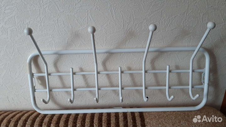 Вешалка в прихожую