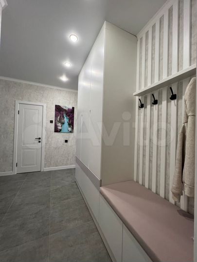 2-к. квартира, 55 м², 11/18 эт.