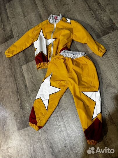 Костюм женский спортивный