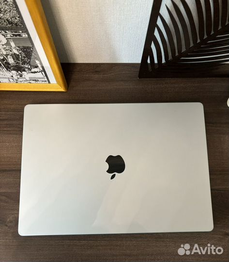 Apple MacBook Pro 16 m1 2021 1tb ssd