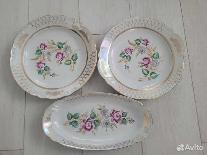 Перламутровые блюда для подачи