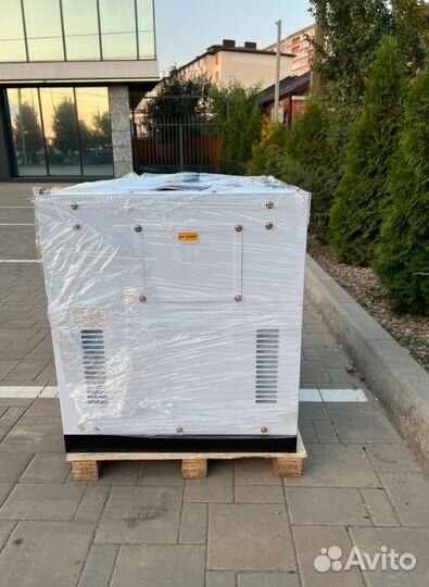 Генератор дизельный 12 кВт G-power трехфазныйDG130