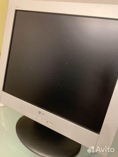 Монитор LG