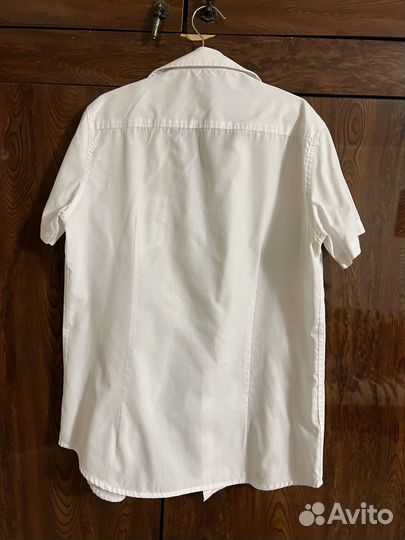 Рубашка белая с коротким рукавом