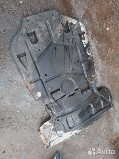 Защита двигателя Mercedes GL x164 2011