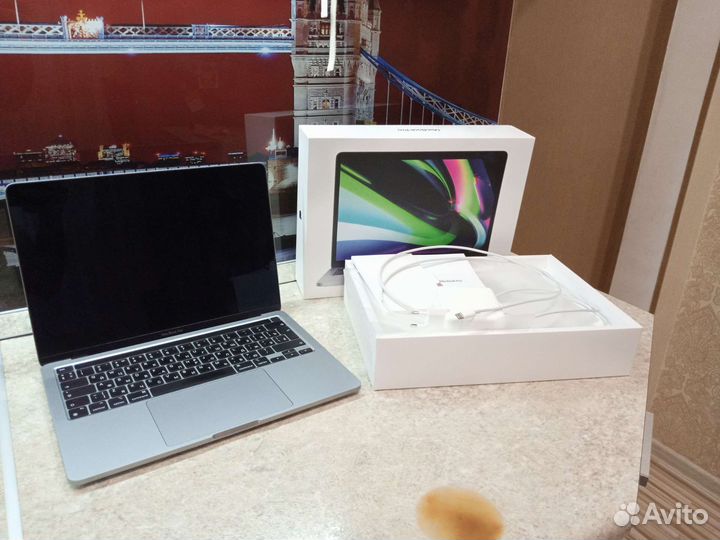 Apple Macbook Pro 13 2020 m1 8gb 256