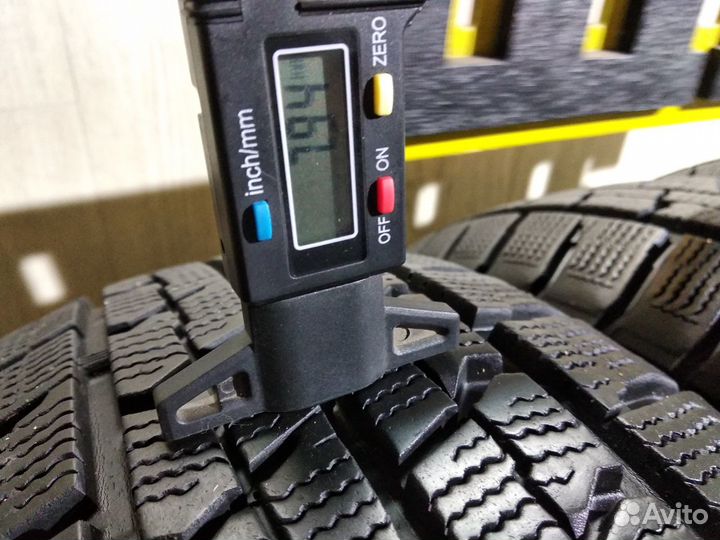 Goodyear Ice Navi Zea II 205/60 R16