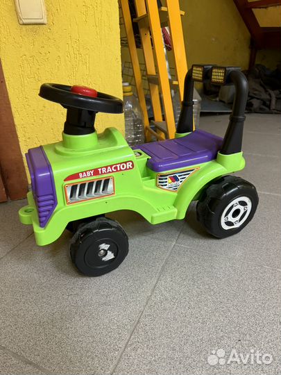 Детский трактор