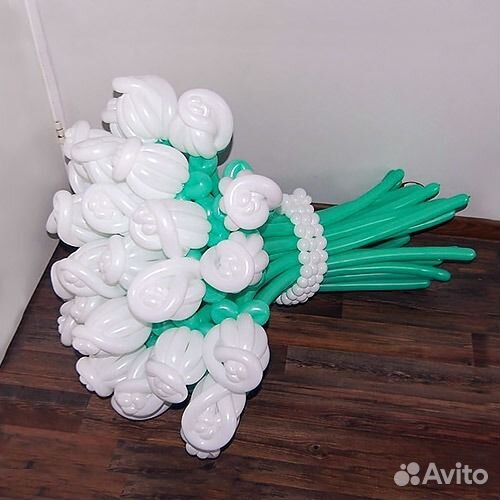 Букет роз из воздушных шаров