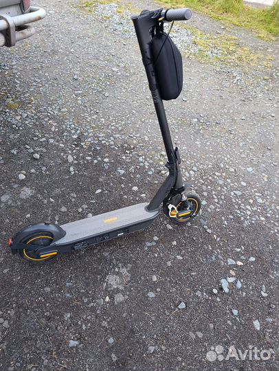 Электросамокат Ninebot max g30p