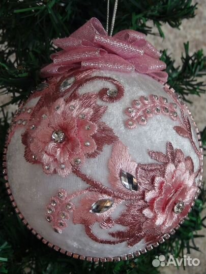 Шар на елку розово-лиловый