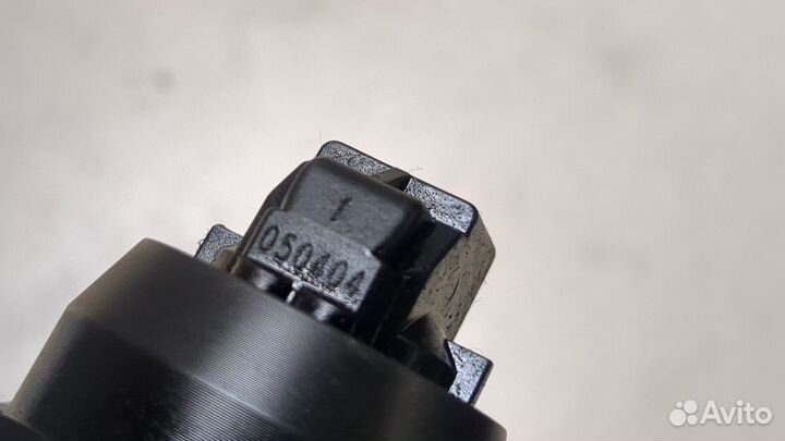 Форсунка топливная Volkswagen Touareg, 2004