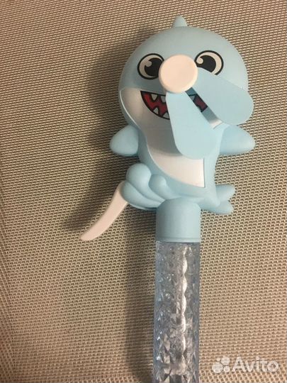 Ручной вентилятор и мыльные пузыри 3 шт