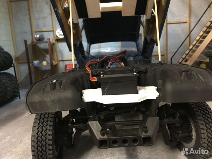 Кронштейн сервопривода для лебедки Traxxas TRX4