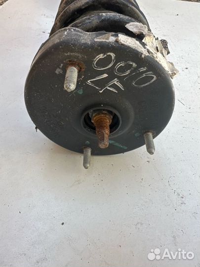 Стойка подвески передняя левая Chrysler 300C LD