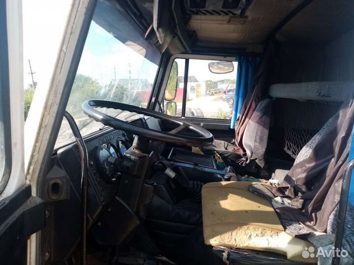 Кабина маз со спальником