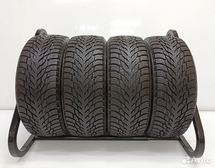 Nokian Tyres Hakkapeliitta R2 225/45 R17