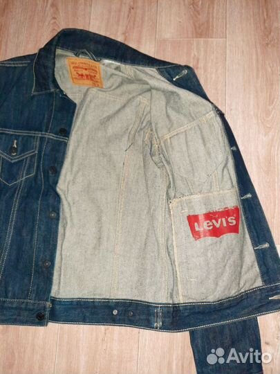 Джинсовая куртка мужская levis