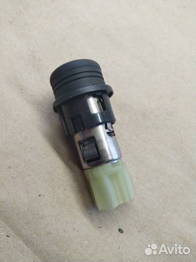 Прикуриватель Chevrolet Cruz F18D4 2010