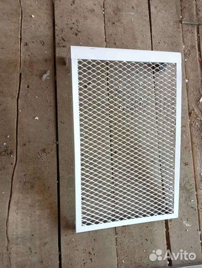 Экран на радиатор