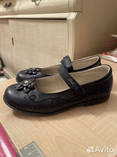 Туфли для девочки 34 размер