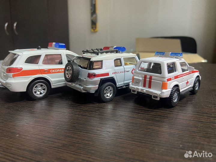 Машинки лотом Скорая помощь(ambulance)