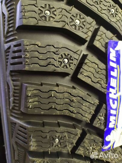 Michelin X-Ice North 4 205/60 R16