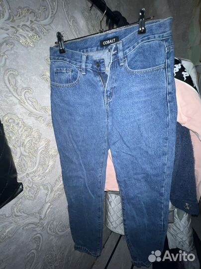 Джинсы женские