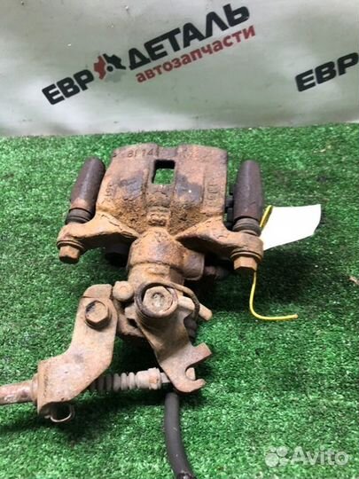 Суппорт тормозной задний правый Mazda 6 седан 2.0