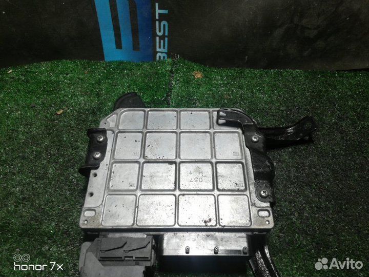 Блок управления двигателем Toyota Estima 2AZ