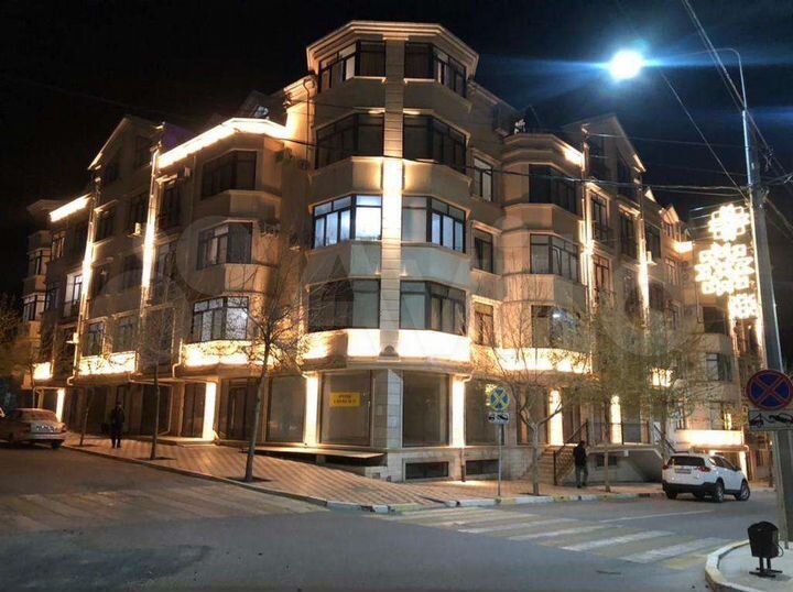 2-к. квартира, 70 м², 2/5 эт.