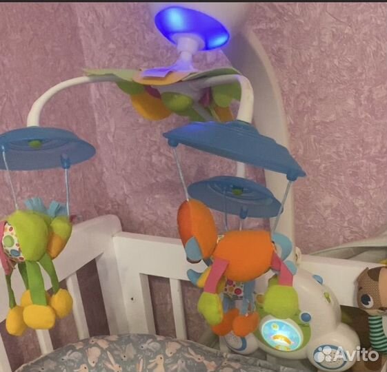 Мобиль на кроватку tiny love