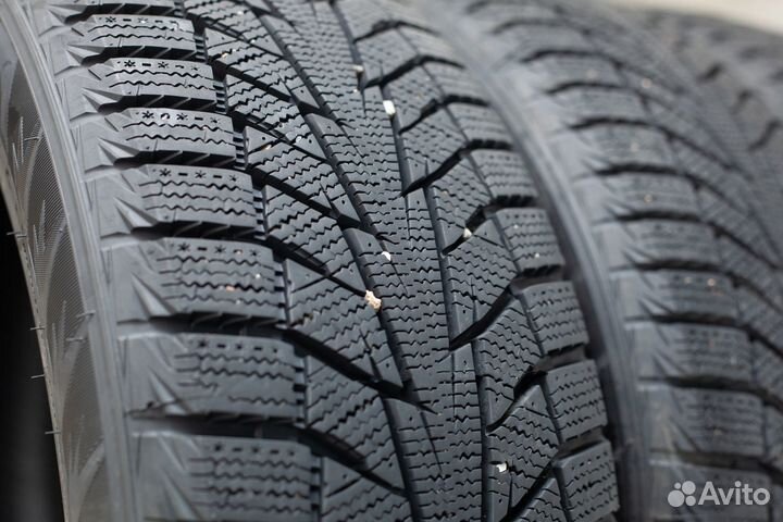 Hankook Winter I'Cept IZ2 205/55 R16 94T