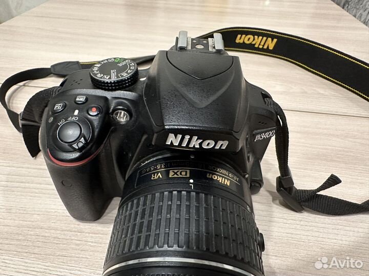 Зеркальный фотоаппарат Nikon D3400
