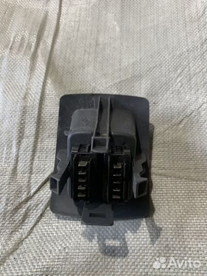 Кнопки стеклоподъемников renault logan