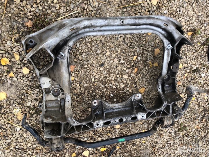 Подрамник передний Mercedes Benz S Class W220 4.3