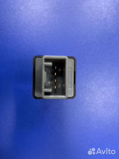 Датчик стоп сигнала Хендай Солярис Киа Рио