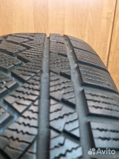 Continental ContiWinterContact TS 850 P 235/60 R18