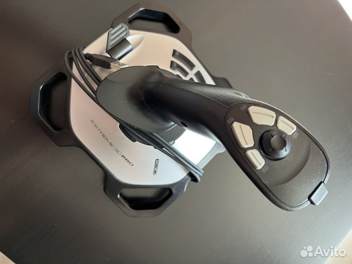 Джойстик Logitech Extreme 3D Pro