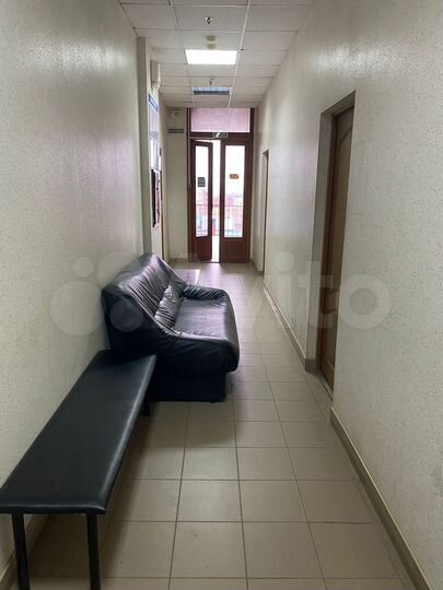 Офис, 20 - 35 м²