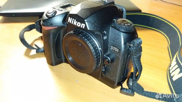 Nikon d70s