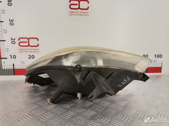 Фара передняя для Peugeot-Citroen Xsara Picasso