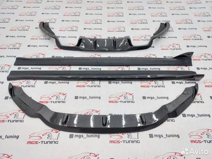 Комплект на BMW X6M F86 Hamann карбон