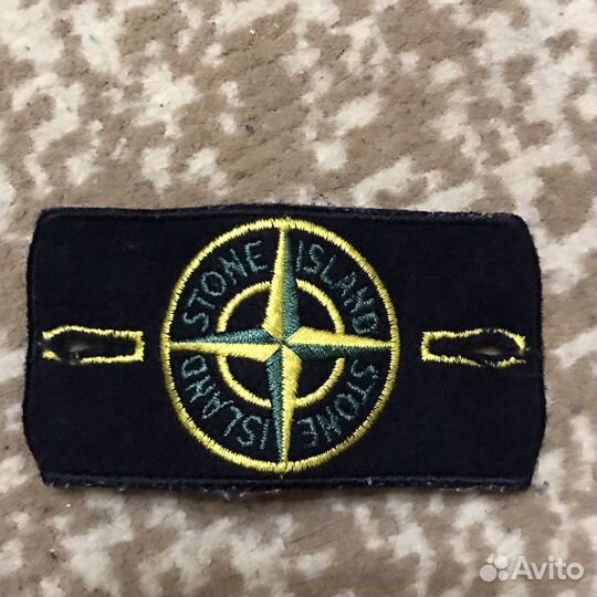 Нашивки stone island