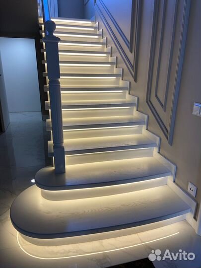 Подсветка лестницы. Умный свет