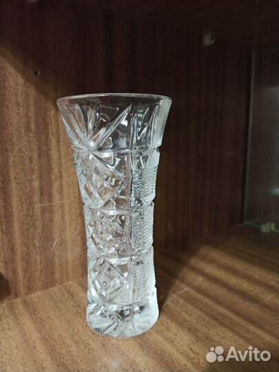 Ваза хрустальная