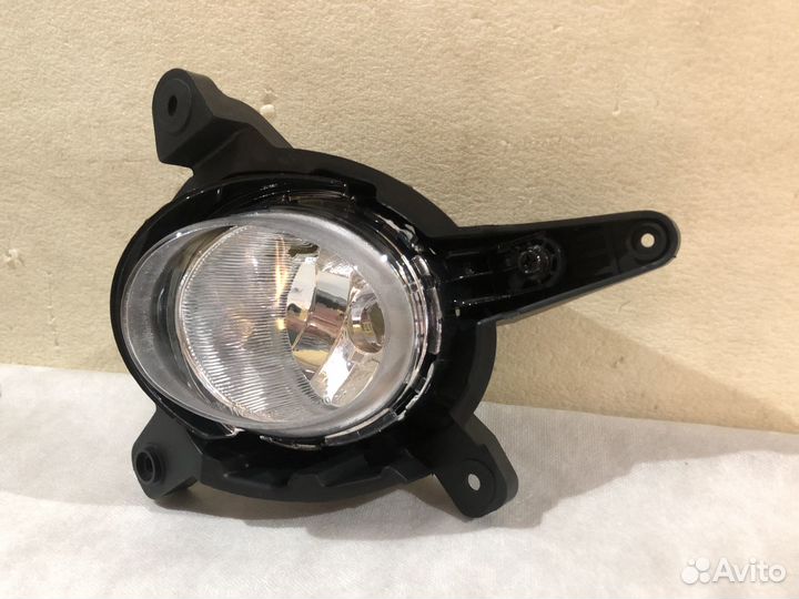 Туманная фара левая спортейдж KIA sportage 08-10
