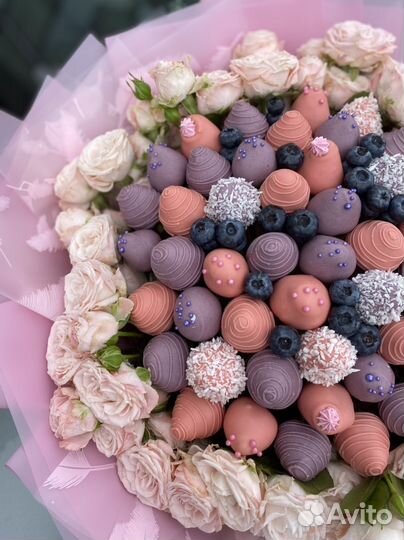 Клубника в шоколаде, съедобные букеты в Нахабино